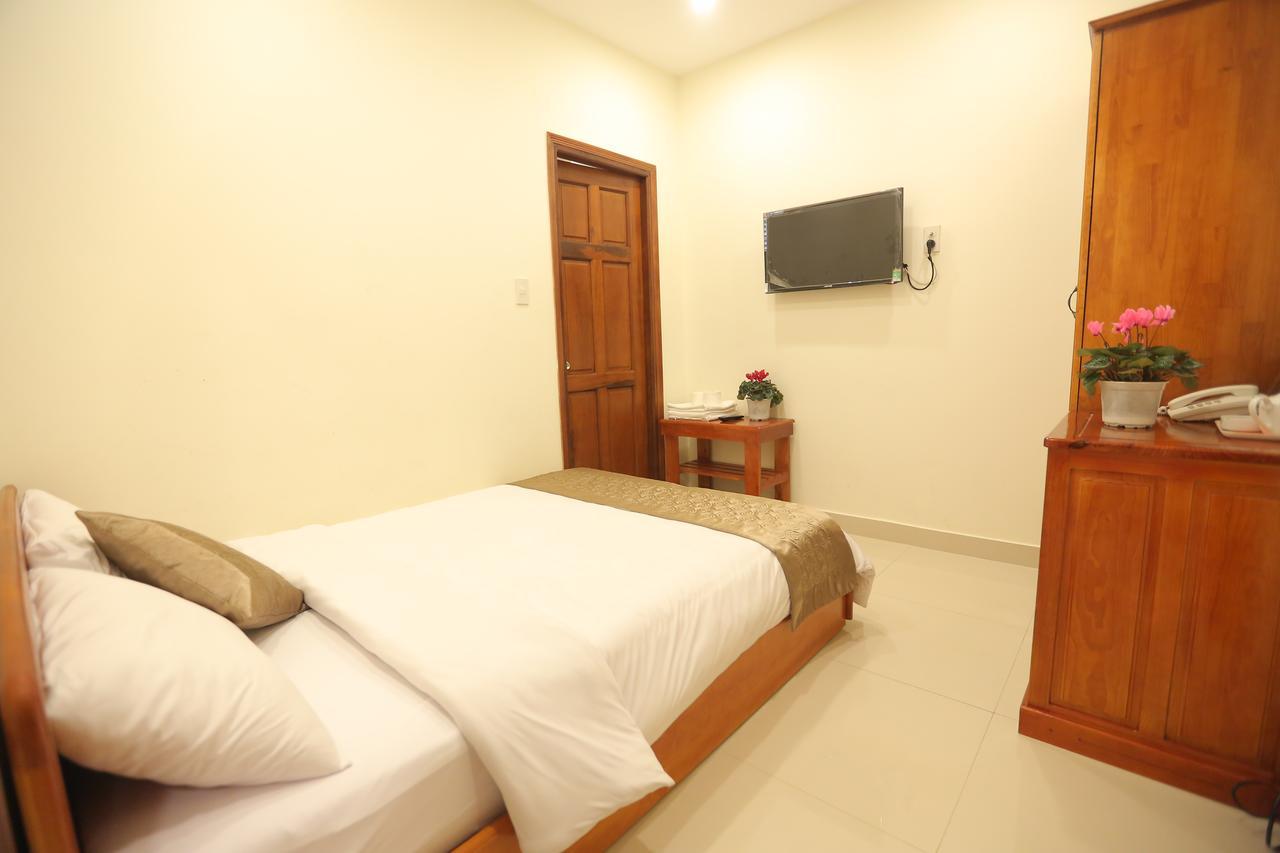 Hotel Pham Duy Da Lat Exterior photo